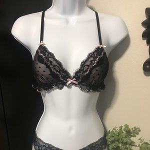 Victoria’s Secret Unlined Lace Triangle Bralette